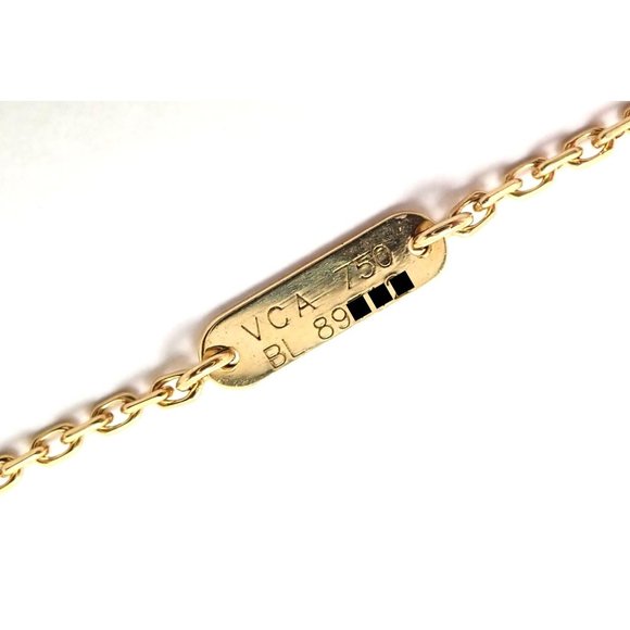 Authentic! Van Cleef & Arpels 18k Yellow Gold Diamond Button Pendant Necklace - Picture 4 of 9